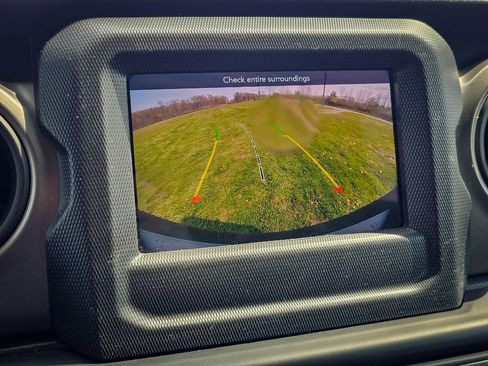 Certified 2021 Jeep Wrangler Unlimited Sport AWD/4WD image 22