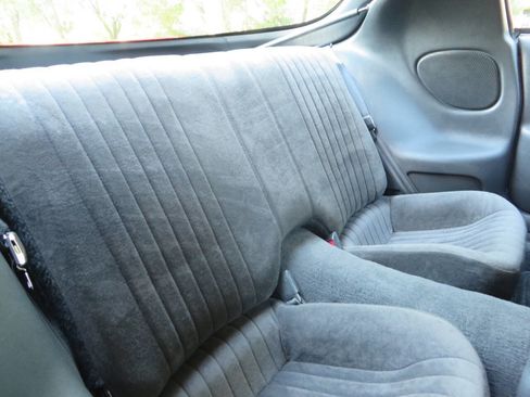 Used 1995 Pontiac Firebird Coupe image 15