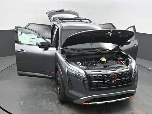 New 2026 Nissan Pathfinder Rock Creek AWD/4WD image 41