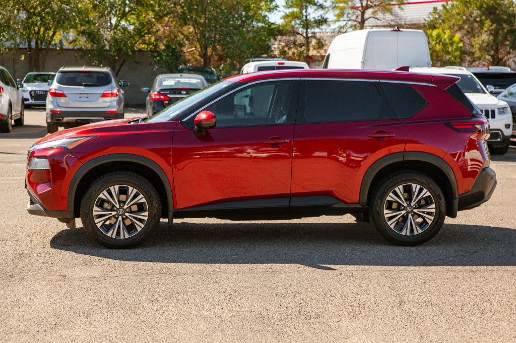 Used 2021 Nissan Rogue SV FWD image 9