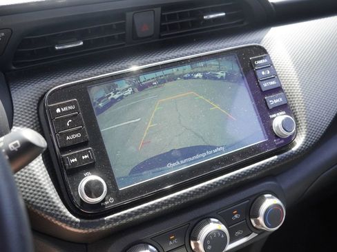 Used 2024 Nissan Kicks SV FWD image 10