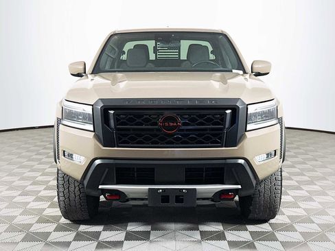 Used 2024 Nissan Frontier PRO-4X w/ Technology Package AWD/4WD image 2