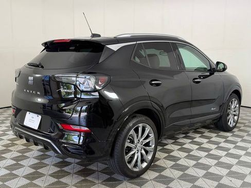 Used 2024 Buick Encore GX Avenir w/ Avenir Convenience Package FWD image 4