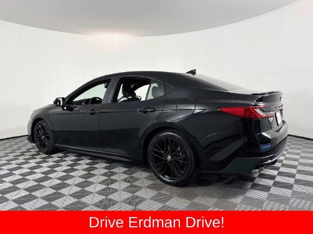 Used 2026 Toyota Camry SE FWD image 21