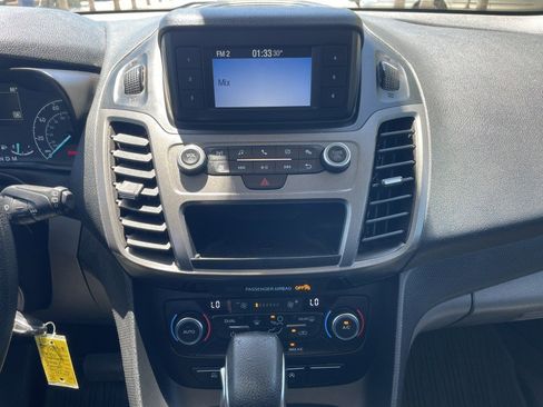 Used 2020 Ford Transit Connect XL FWD image 23