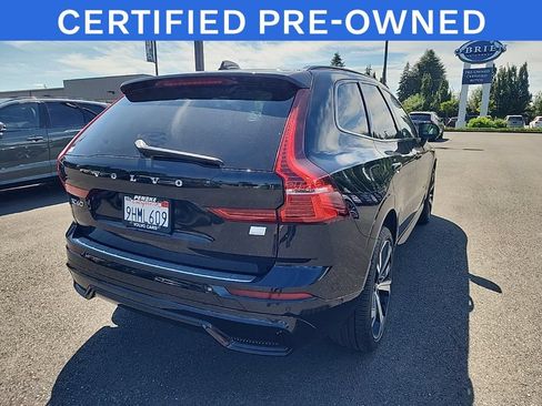 Used 2023 Volvo XC60 T8 Ultimate w/ Climate Package AWD/4WD image 7