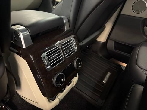 Used 2020 Land Rover Range Rover HSE AWD/4WD image 14