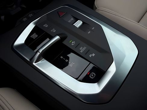 New 2026 BMW 228i w/ Technology Package FWD image 19