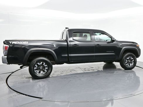 Used 2021 Toyota Tacoma TRD Off-Road image 8