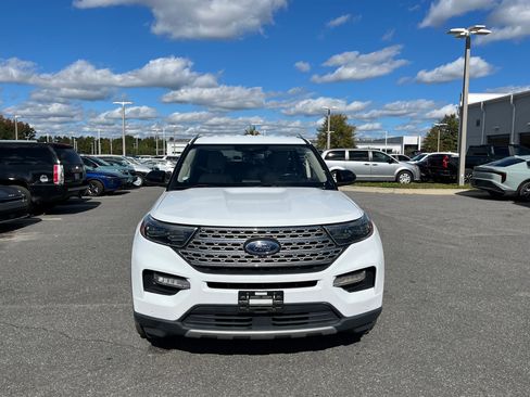 Used 2021 Ford Explorer Limited w/ Equipment Group 301A image 3
