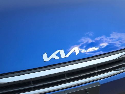 Used 2025 Kia K4 FWD image 10