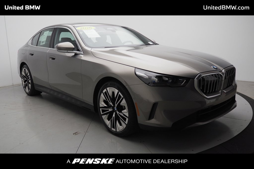 Certified 2026 BMW 530i RWD image 2