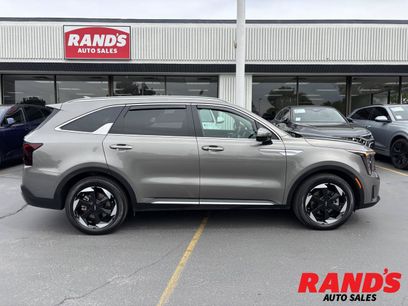 Used 2025 Kia Sorento EX