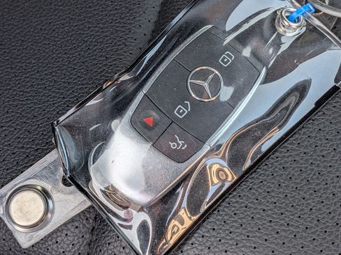 Certified 2023 Mercedes-Benz GLS 450 4MATIC image 39