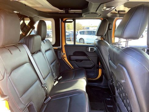 Used 2021 Jeep Wrangler Unlimited Rubicon image 18
