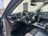 Used 2024 Ford Explorer XLT w/ Equipment Group 202A image 6