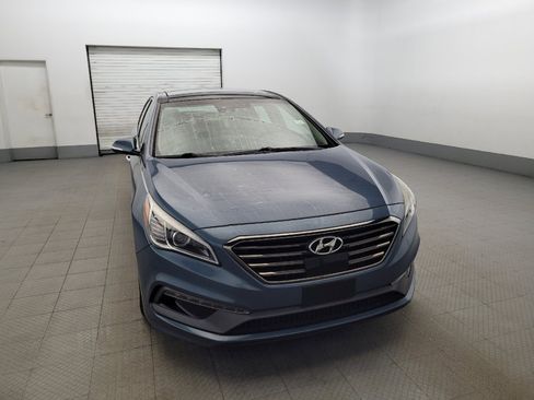 Used 2016 Hyundai Sonata Limited w/ Option Group 05 image 14