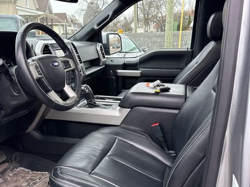 Used 2020 Ford F150 Lariat w/ Equipment Group 502A Luxury image 14