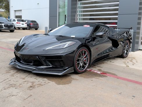 Used 2023 Chevrolet Corvette Stingray Premium Cpe w/ Z51 Performance Package image 5