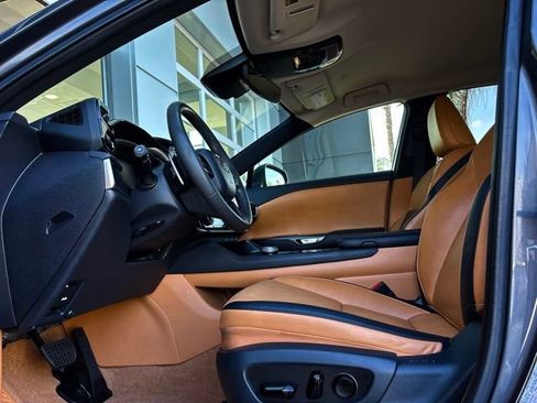 Used 2024 Lexus RZ 300e Premium image 26