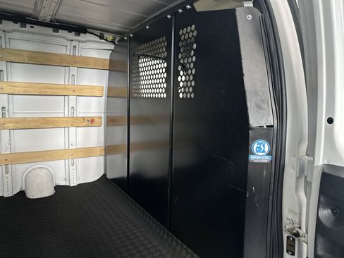 Used 2022 Chevrolet Express 2500 w/ Driver Convenience Package image 28