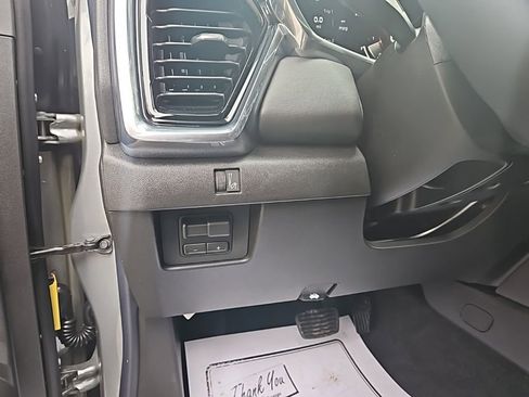 New 2026 GMC Canyon Elevation image 12