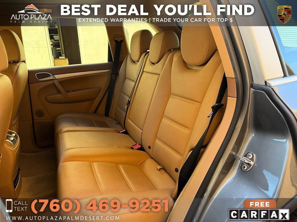 Used 2009 Porsche Cayenne AWD/4WD image 13