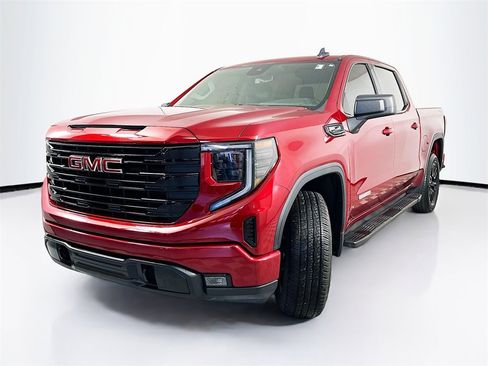 Used 2024 GMC Sierra 1500 Elevation image 2