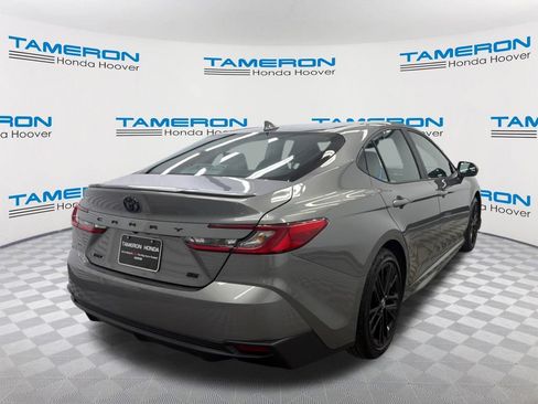 Used 2026 Toyota Camry SE w/ Convenience Package FWD image 5