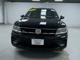 Used 2021 Volkswagen Tiguan SE R-Line image 3