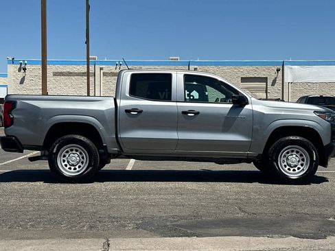 Used 2024 Chevrolet Colorado W/T RWD image 8