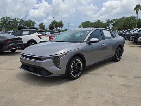 New 2026 Kia K4 EX FWD image 4