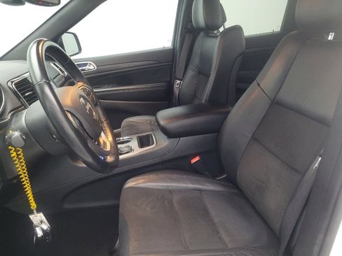 Used 2022 Jeep Grand Cherokee Laredo X RWD image 17