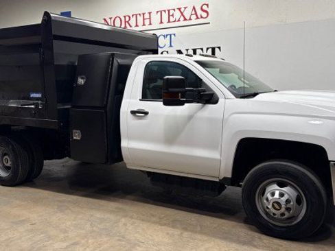 Used 2019 Chevrolet Silverado 3500 W/T w/ WT Convenience Package AWD/4WD image 3