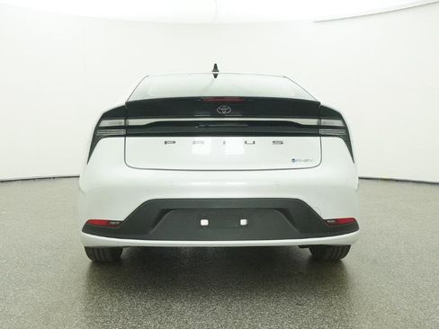 New 2026 Toyota Prius Plug-In Hybrid image 32