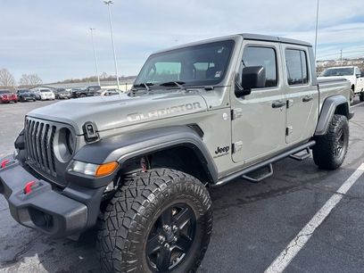 Used 2020 Jeep Gladiator Sport w/ Quick Order Package 24S