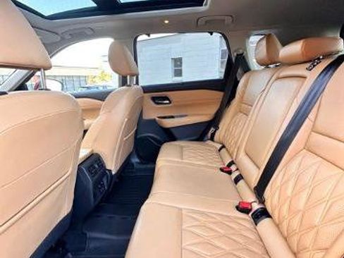 Certified 2023 Nissan Rogue Platinum w/ Platinum Premium Package image 27