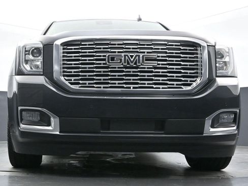Used 2020 GMC Yukon Denali w/ Denali Ultimate Package AWD/4WD image 56
