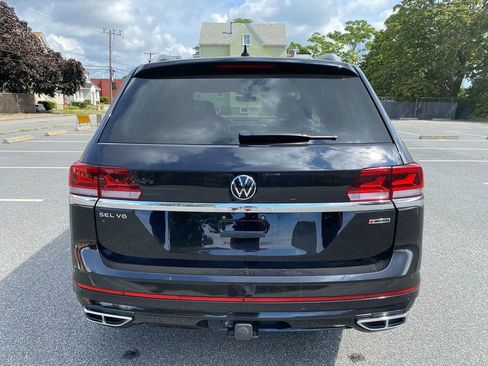 Used 2022 Volkswagen Atlas SEL R-Line image 6