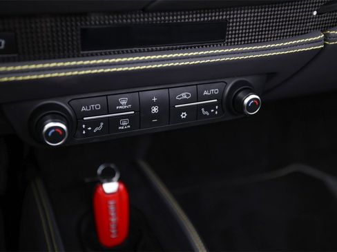 Certified 2022 Ferrari F8 Tributo image 37