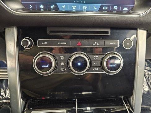 Used 2017 Land Rover Range Rover Supercharged image 21