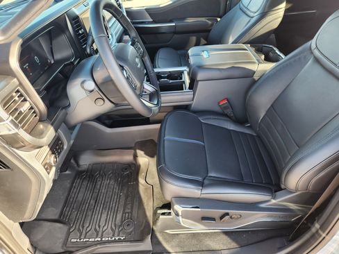 New 2026 Ford F250 Platinum w/ Tremor Off-Road Package AWD/4WD image 10