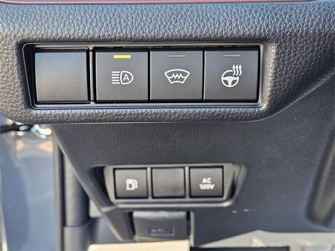 New 2026 Toyota Prius SE image 25