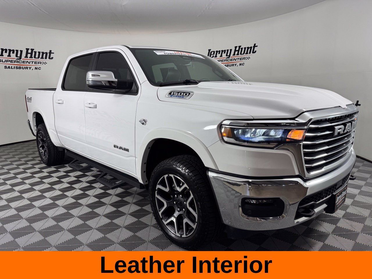 Used 2026 RAM 1500 Laramie w/ Off Road Group AWD/4WD image 6