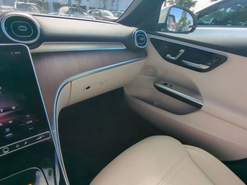 Certified 2024 Mercedes-Benz C 300 4MATIC Sedan image 4