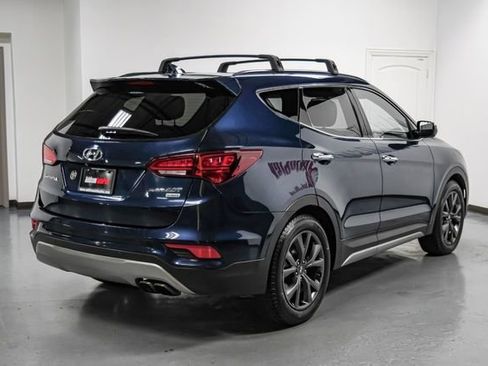 Used 2018 Hyundai Santa Fe Sport image 10