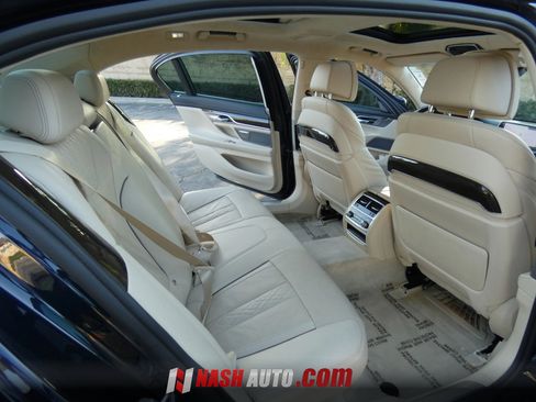 Used 2016 BMW 750i xDrive AWD/4WD image 39