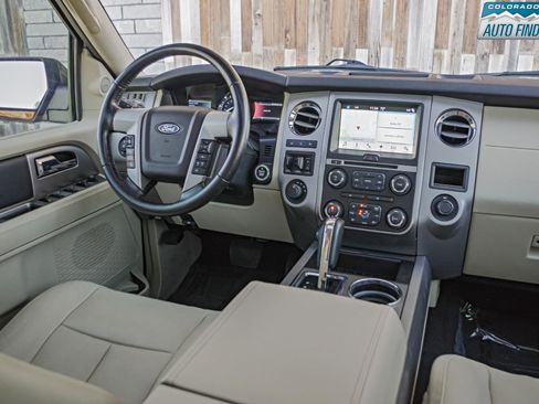 Used 2017 Ford Expedition EL Limited w/ Equipment Group 301A AWD/4WD image 15