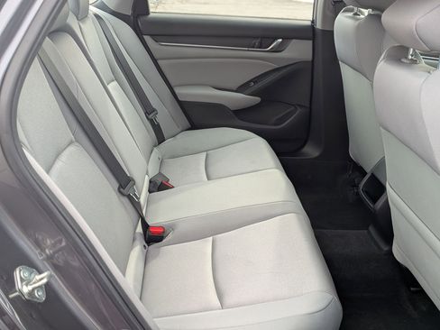 Used 2018 Honda Accord LX image 33