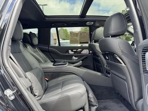 Used 2021 Mercedes-Benz Maybach GLS 600 4MATIC image 24